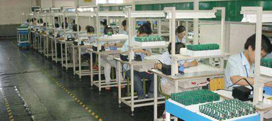 質(zhì)量是企業(yè)的生命，安全是員工的生命